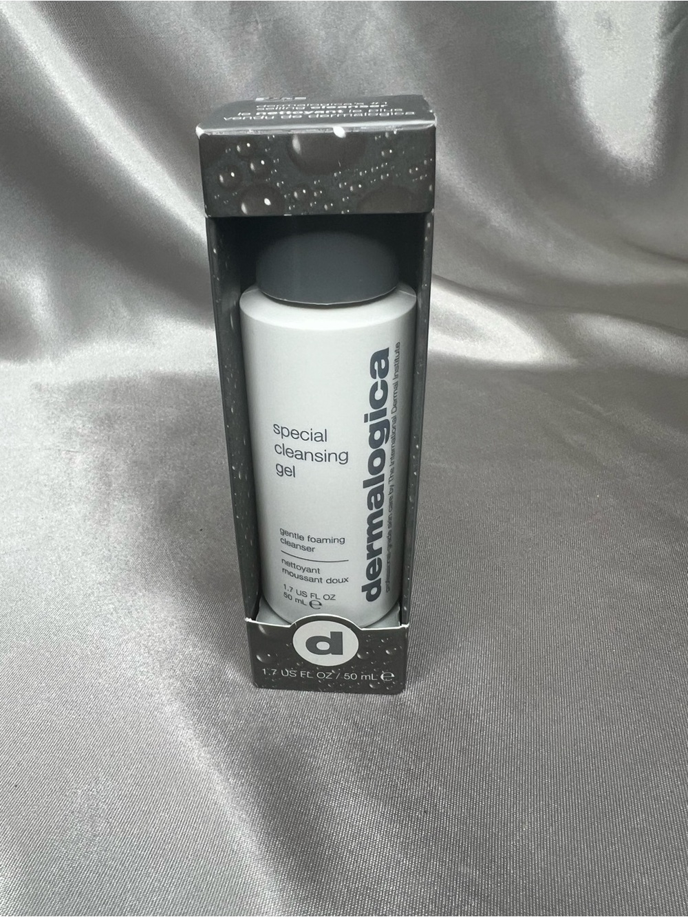 dermalogica Special Cleansing Gel - White and Gray